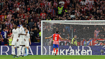 Episódios de vandalismo paralisaram Derby de Madrid por 20 minutos