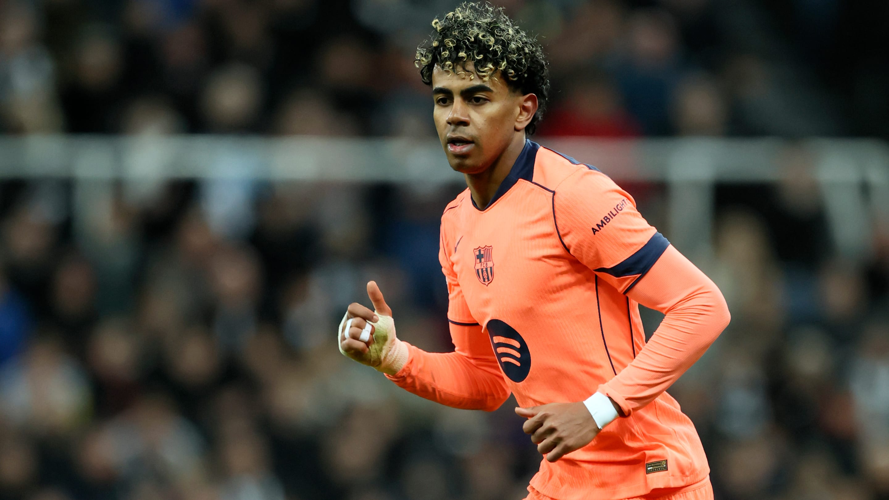 Newcastle - FC Barcelone (1-1) : Les notes du nul laborieux du Barça en 8èmes aller de Ligue des Champions