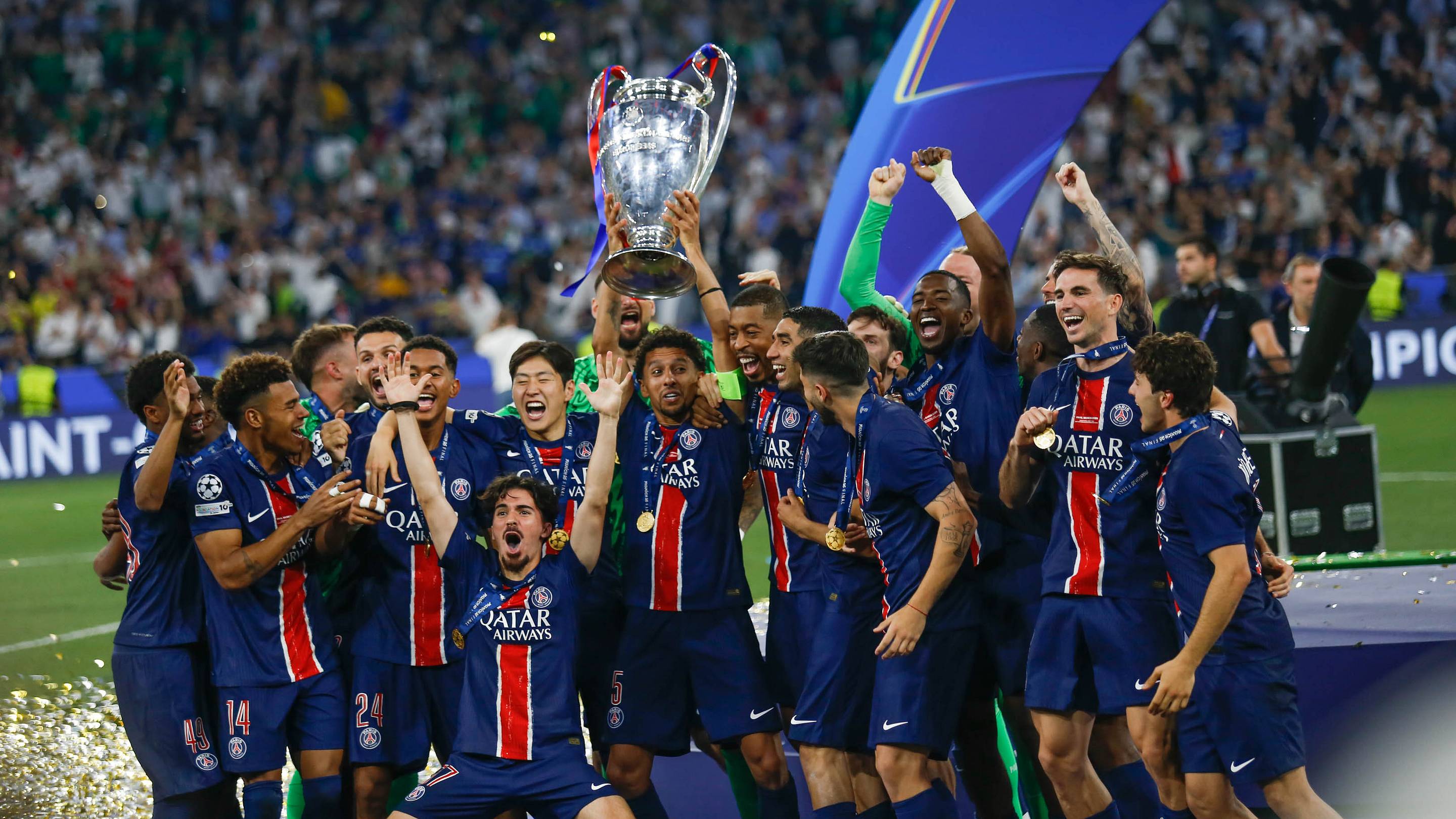 PSG - Arsenal : Le bilan des Parisiens en finales de coupes d'Europe comparé à celui des Anglais