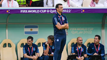 Lionel Scaloni berusaha beri motivasi setelah Timnas Argentina kalah dari Arab Saudi