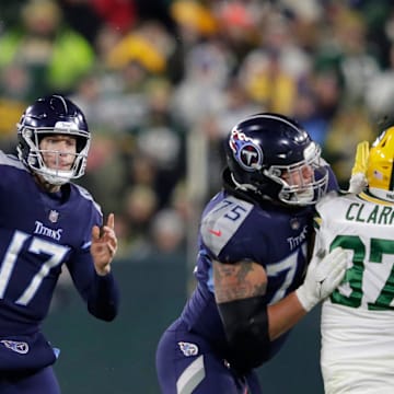 Ryan Tannehill passes the ball against the Packers while the Titans' quarterback in 2022. Tannehill is a free agent; could he help the Packers?