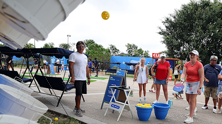 Break The Love And Walmart Host Their First Ultimate Park Day In Dallas