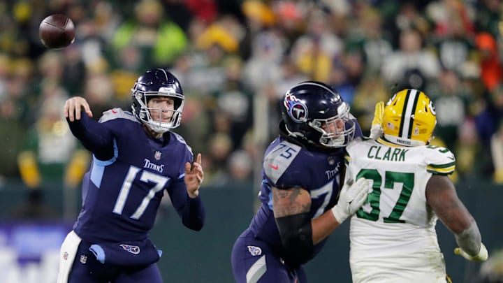 Ryan Tannehill passes the ball against the Packers while the Titans' quarterback in 2022. Tannehill is a free agent; could he help the Packers?