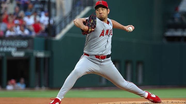 Los Angeles Angels v Texas Rangers