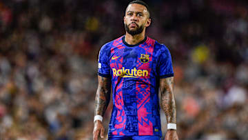 Memphis Depay conquistou dois títulos no Barcelona