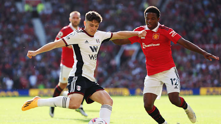 Manchester United v Fulham FC - Premier League