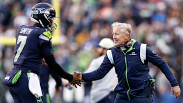 Geno Smith reunites with Pete Carroll in Las Vegas