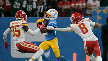 FBN-BRA-NFL-KANSAS CITY CHIEFS-LOS ANGELES CHARGERS