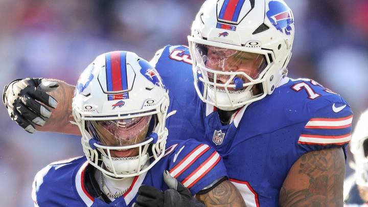 Tennessee Titans v Buffalo Bills