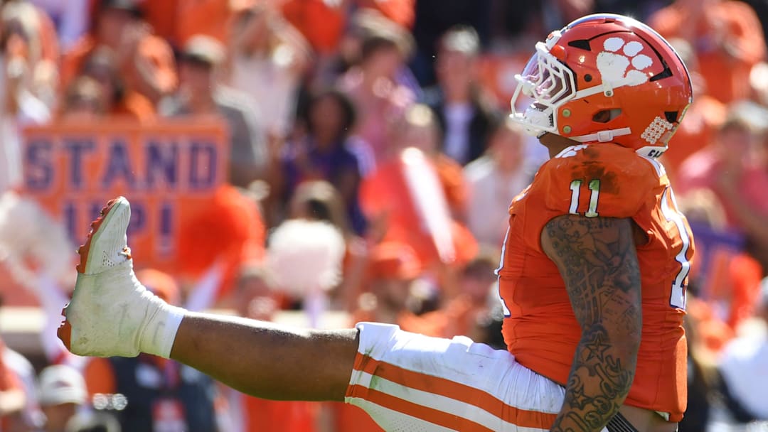 Clemson defensive tackle Peter Woods is expected to hear his name called early in the 2026 NFL Draft, being a top prospect.