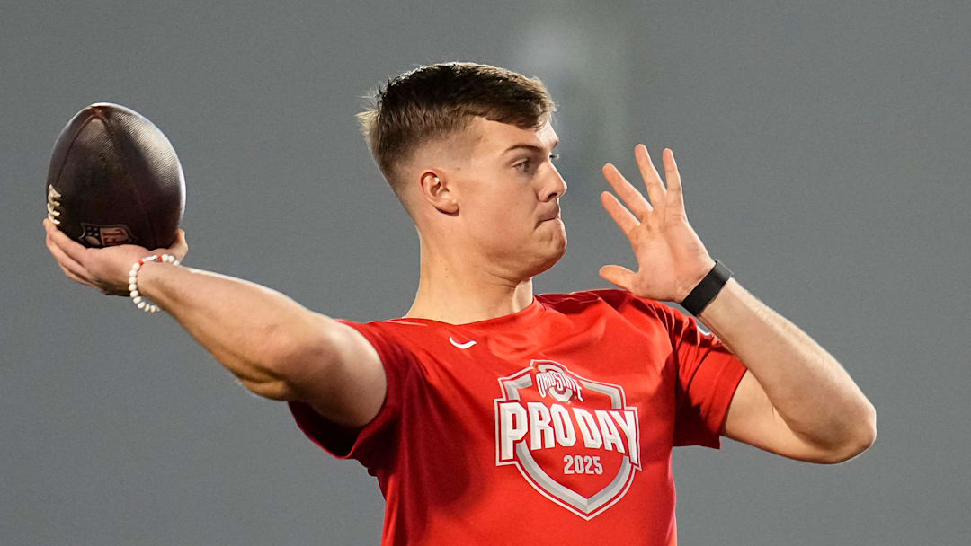 Ohio State Buckeyes quarterback Will Howard