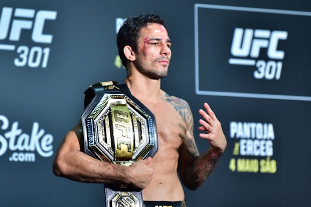 Alexandre Pantoja during UFC 301 at Farmasi Arena . 