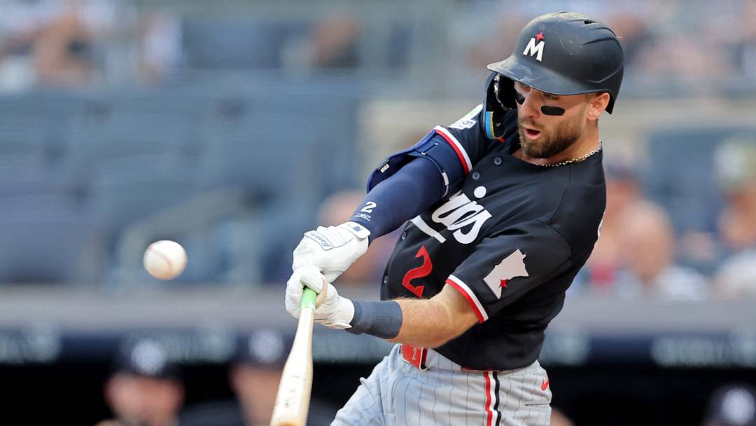 Jul 3, 2026; Bronx, New York, USA; Minnesota Twins second baseman Kody Clemens (2) hits a solo home run against the New York Yankees during the first inning at Yankee Stadium. Mandatory Credit: Brad Penner-Imagn Images Jul 3, 2026; Bronx, New York, USA; Minnesota Twins second baseman Kody Clemens (2) hits a solo home run against the New York Yankees during the first inning at Yankee Stadium. Mandatory Credit: Brad Penner-Imagn Images