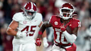 Oklahoma Sooners linebacker Kip Lewis