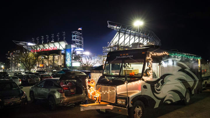 Dec 25, 2017; Philadelphia, PA, USA; Philadelphia Eagles fans decorate their van on Christmas night