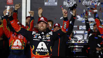 William Byron twice avoided disaster to win his second consecutive Daytona 500.