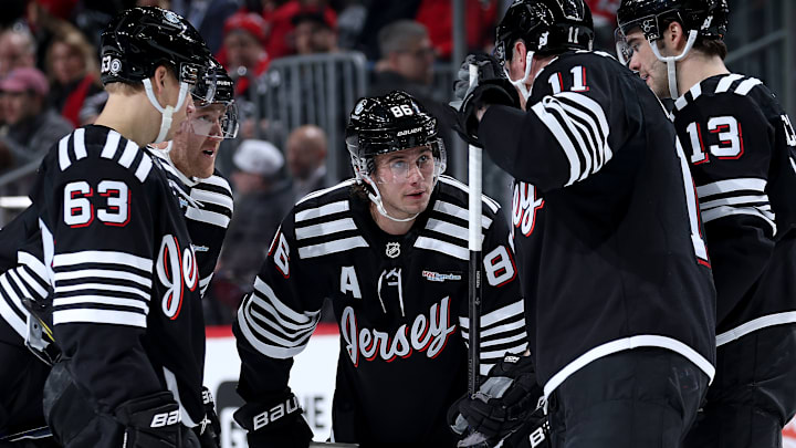 Chicago Blackhawks v New Jersey Devils