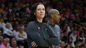 Feb 25, 2024; Iowa City, Iowa, USA; Illinois Fighting Illini head coach Shauna Green watches her team play the Iowa Hawkeyes during the second half at Carver-Hawkeye Arena. Mandatory Credit: Reese Strickland-Imagn Images