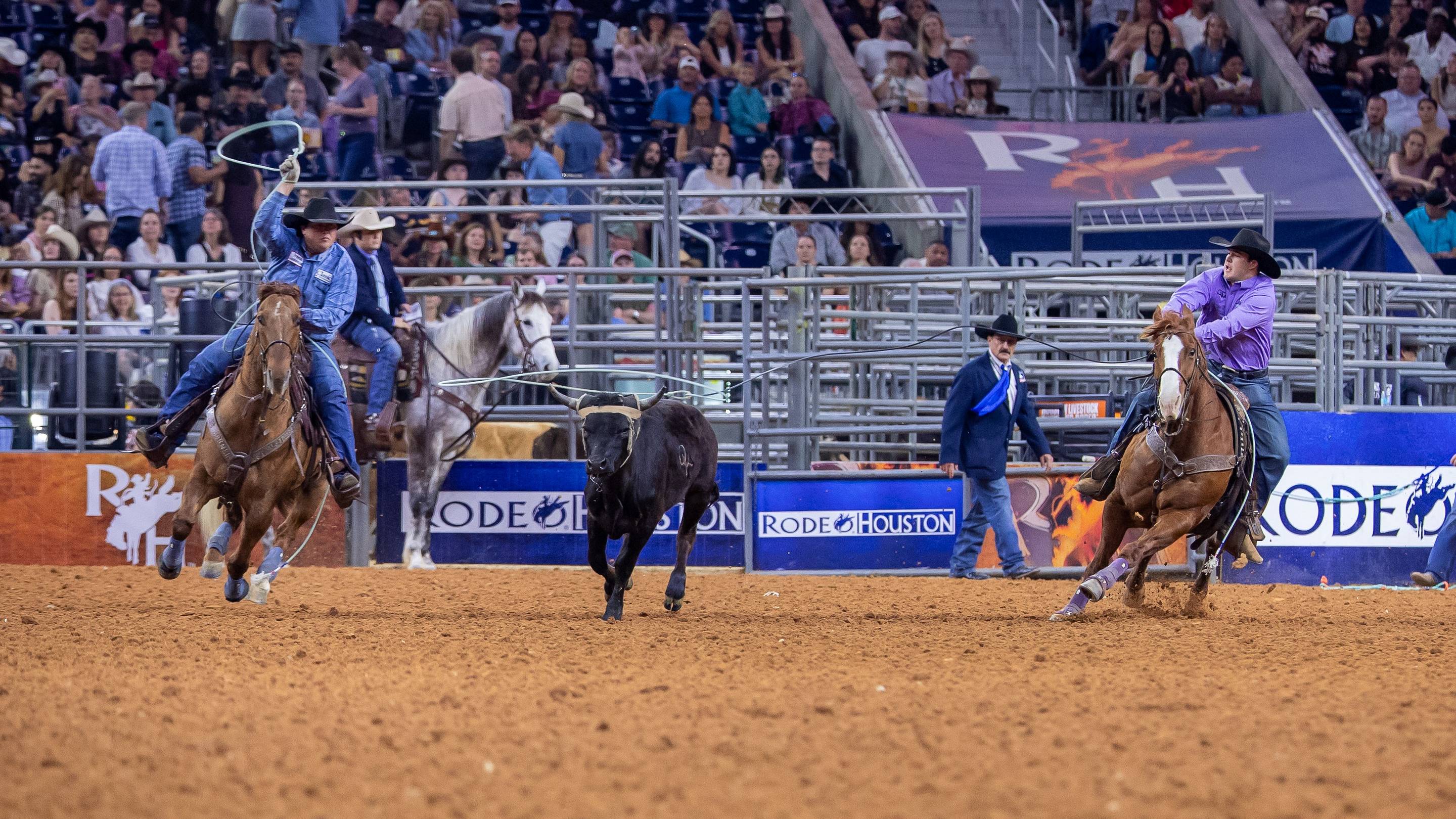 Winding Journey Lands Korbin Rice, Cooper Freeman Atop the Team Roping Leaderboard