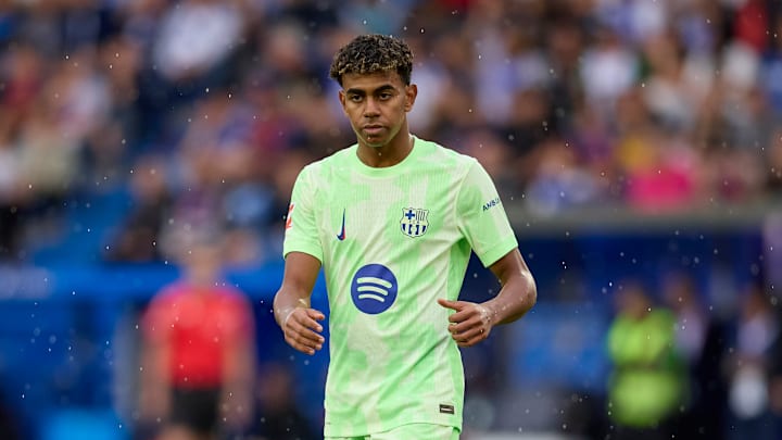 Deportivo Alaves v FC Barcelona  - La Liga EA Sports