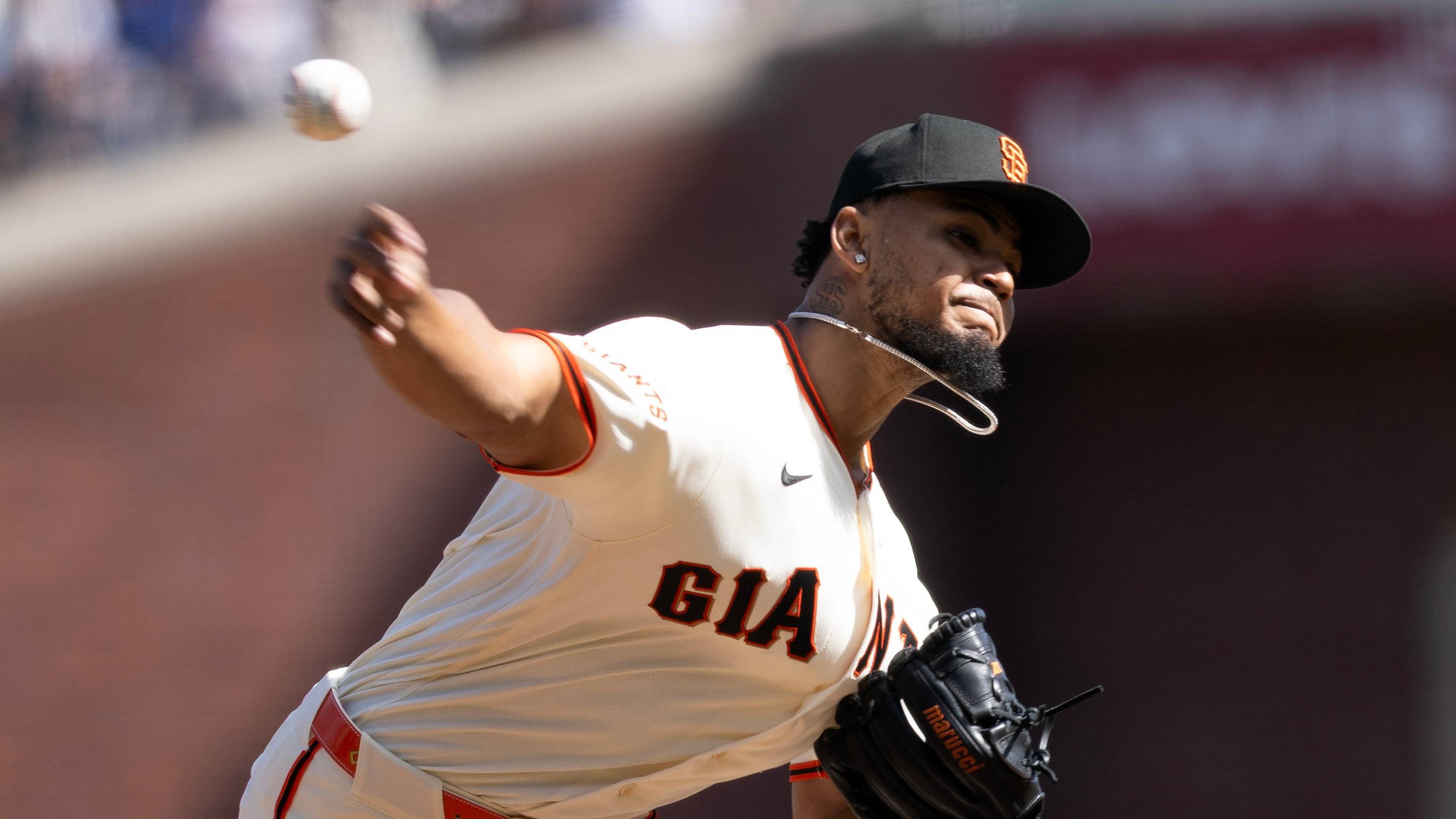 This Giants non-tender candidate could become a prime Rangers bullpen reclamation project