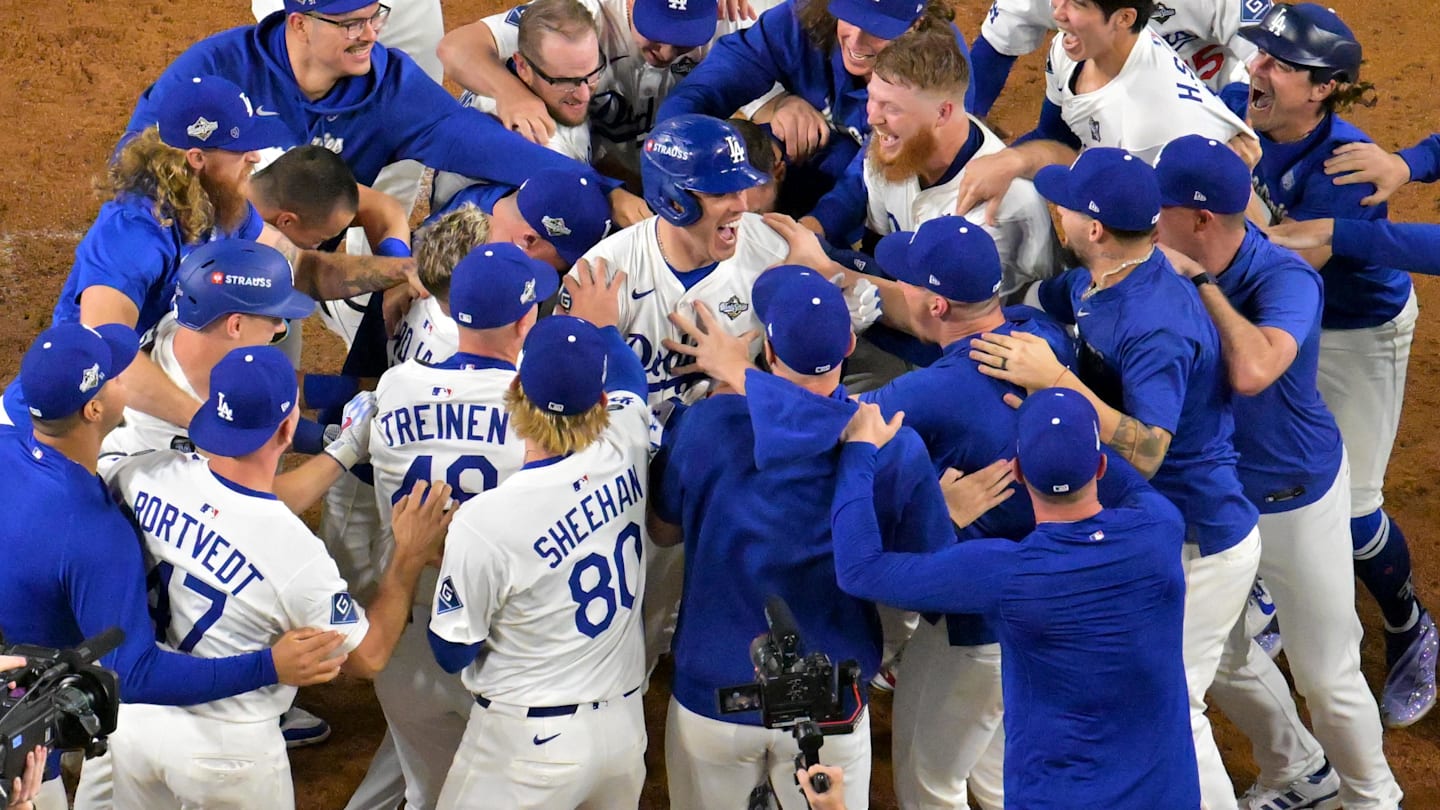 One Incredible Viewership Stat From the Blue Jays-Dodgers 18-Inning Game One Incredible Viewership Stat From the Blue Jays-Dodgers 18-Inning Game