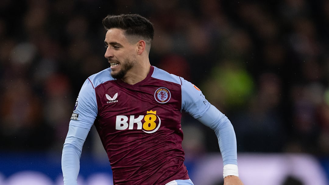 Aston Villa v Arsenal FC - Premier League