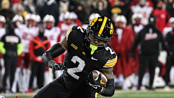 Iowa Hawkeyes running back Kaleb Johnson