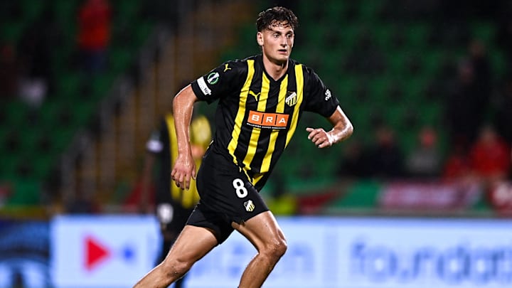 Silas Andersen ist im Falle eines Martel-Abgangs der Kölner Wunschspieler. Silas Andersen ist im Falle eines Martel-Abgangs der Kölner Wunschspieler.