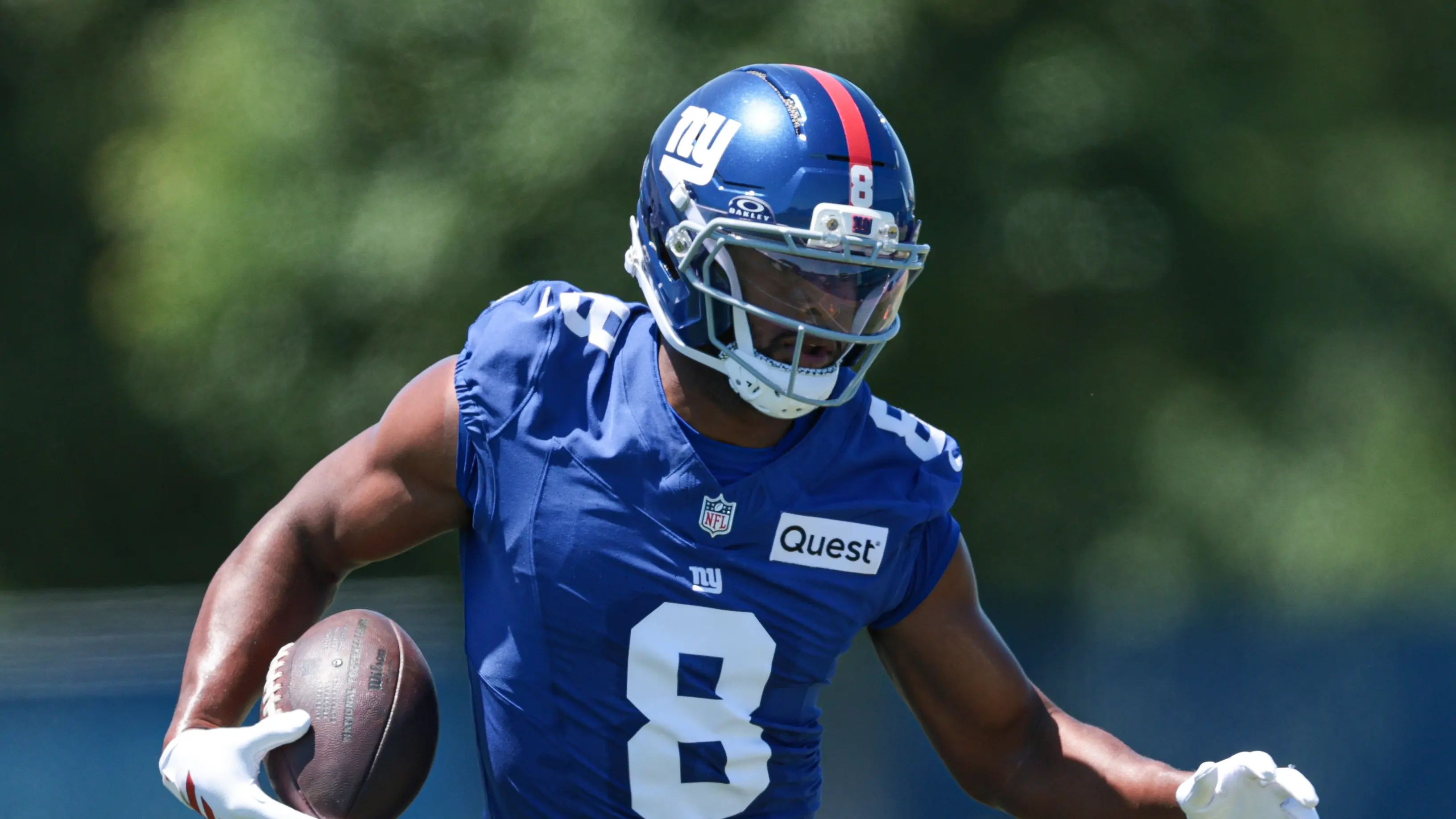 Giants Sign Najee Harris, Cut JuJu Smith-Schuster