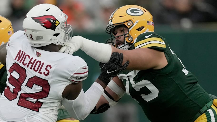 Green Bay Packers guard Sean Rhyan narrowly missed out on a $2 million raise. | Mark Hoffman/Milwaukee Journal Sentinel / USA TODAY NETWORK via Imagn Images