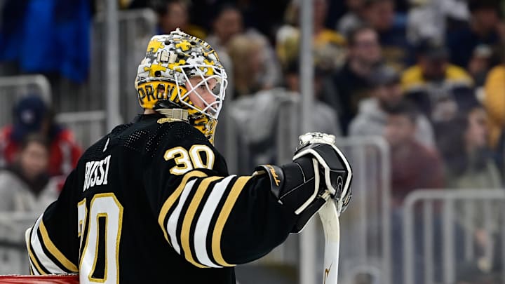 Sep 24, 2023; Boston, Massachusetts, USA; Boston Bruins goalie Brandon Bussi (30) waits for play to begin during the second period against the New York Rangers at TD Garden. Mandatory Credit: Eric Canha-Imagn Images