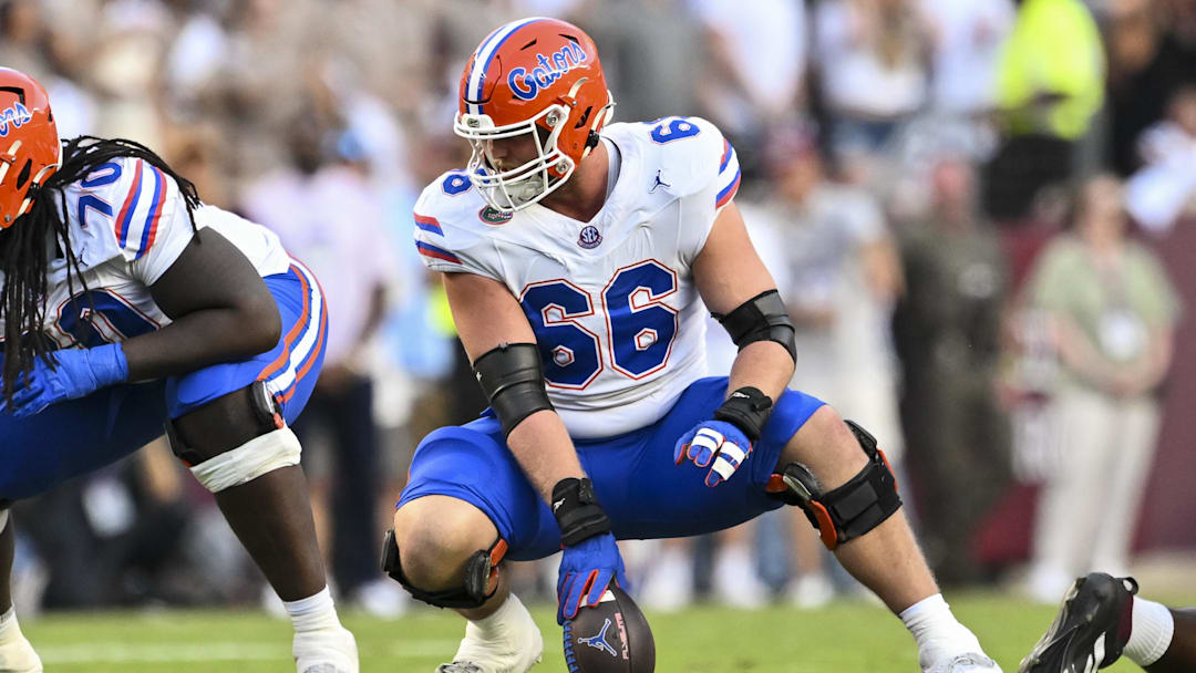 Florida Gators offensive lineman Jake Slaughter (66) Florida Gators offensive lineman Jake Slaughter (66)