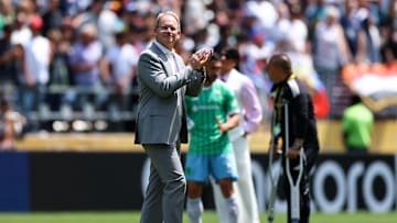[Subscription Customers Only] Jun 23, 2025; Seattle, Washington, USA; Seattle Sounders FC Brian Schmetzer  reacts after the match during a group stage match of the 2025 FIFA Club World Cup at Lumen Field. Mandatory Credit: Agustin Marcarian-Reuters via Imagn Images