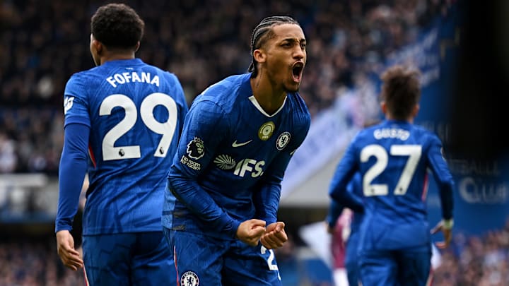 João Pedro balançou a rede logo aos 4 minutos