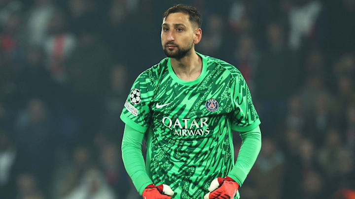 Donnarumma est en concurrence avec un gardien exceptionnel. Donnarumma est en concurrence avec un gardien exceptionnel.