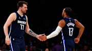 Luka Doncic y Jalen Brunson tuvieron una gran primera mitad