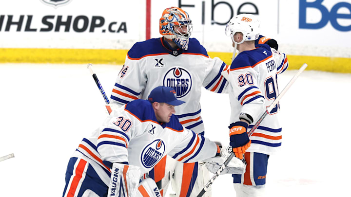 Apr 13, 2025; Winnipeg, Manitoba, CAN; Edmonton Oilers goaltender Stuart Skinner (74), Edmonton Oilers goaltender Calvin Pickard (30) and Edmonton Oilers right wing Corey Perry (90) celebrate their victory over the Winnipeg Jets at Canada Life Centre. Mandatory Credit: James Carey Lauder-Imagn Images Apr 13, 2025; Winnipeg, Manitoba, CAN; Edmonton Oilers goaltender Stuart Skinner (74), Edmonton Oilers goaltender Calvin Pickard (30) and Edmonton Oilers right wing Corey Perry (90) celebrate their victory over the Winnipeg Jets at Canada Life Centre. Mandatory Credit: James Carey Lauder-Imagn Images