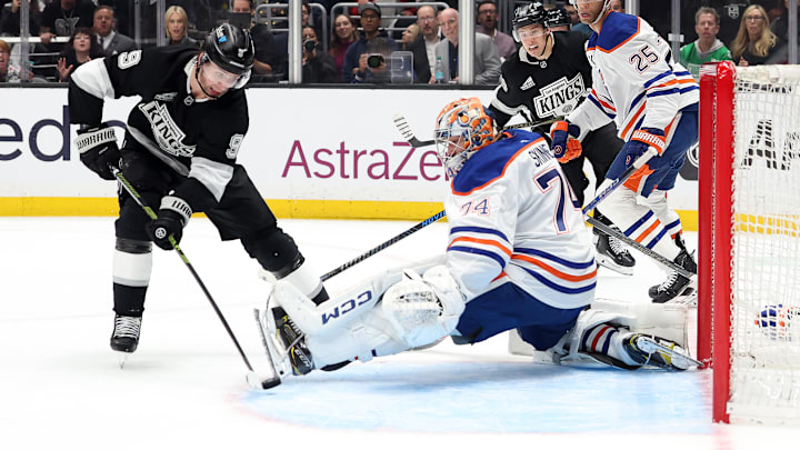 Edmonton Oilers v Los Angeles Kings - Game One