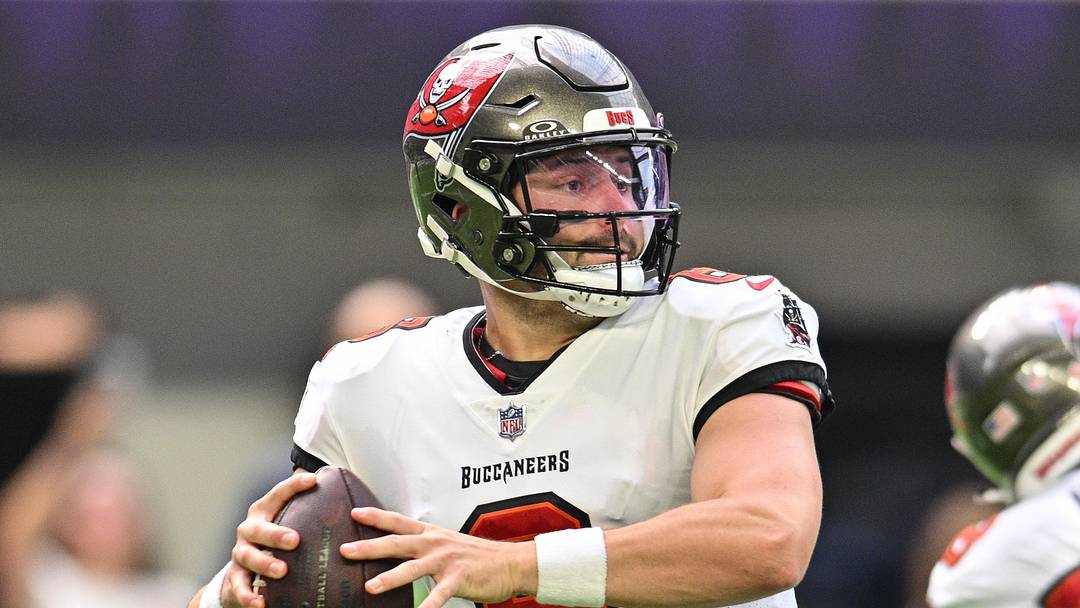 Sep 10, 2023; Minneapolis, Minnesota, USA; Tampa Bay Buccaneers quarterback Baker Mayfield (6) in action against the Minnesota Vikings during the game at U.S. Bank Stadium. Mandatory Credit: Jeffrey Becker-Imagn Images