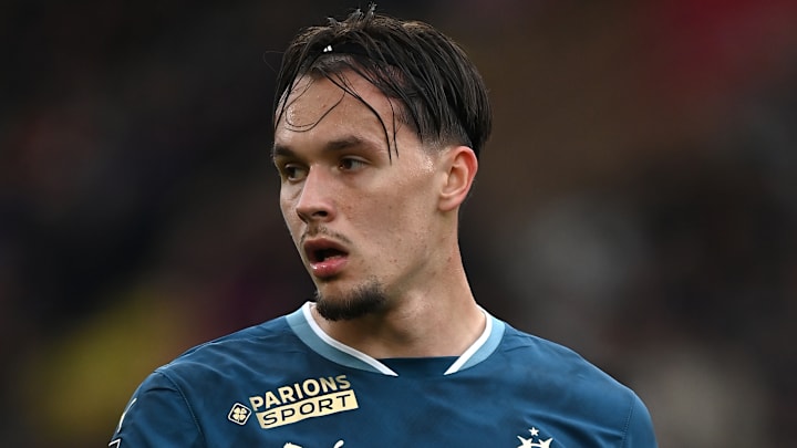 Amar Dedic ne s'est pas imposé à l'OM. Amar Dedic ne s'est pas imposé à l'OM.
