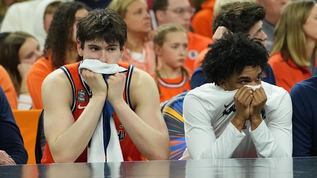 Apr 4, 2026; Indianapolis, IN, USA;  Illinois Fighting Illini players react from the bench against the Connecticut Huskies in the second half during a semifinal of the Final Four of the men's 2026 NCAA Tournament at Lucas Oil Stadium. Mandatory Credit: Robert Deutsch-Imagn Images