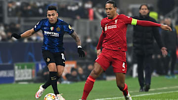 FC Internazionale v Liverpool FC: Round Of Sixteen Leg One - UEFA Champions League