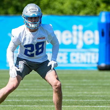 Detroit Lions safety Dan Jackson (28) practices during rookie mini camp at Meijer Performance Center in Allen Park on Friday, May 9, 2025.