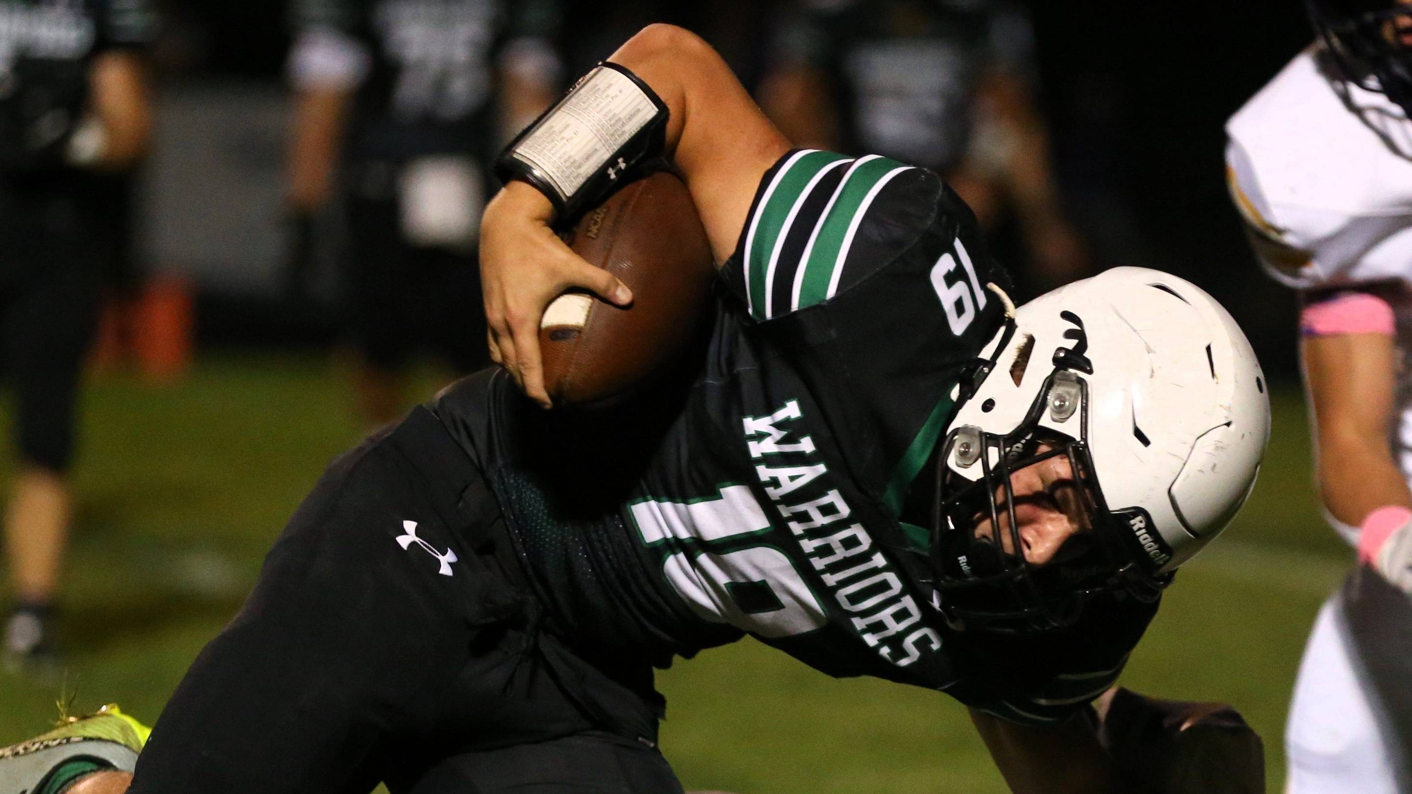 Vote: Who Was the Illinois High School Football Player of the Week? (Sept. 3-5)