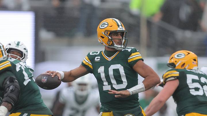 Sep 20, 2026; East Rutherford, New Jersey, USA;  Green Bay Packers quarterback Jordan Love (10) throws from the pocket against the New York Jets during overtime at MetLife Stadium.  Mandatory Credit: Brad Penner-Imagn Images
