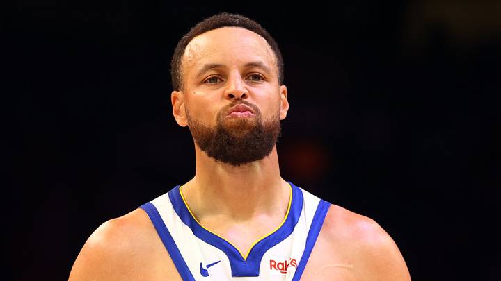 Stephen Curry became extension eligible on Saturday