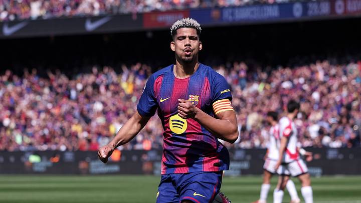 Araujo a été l'unique buteur du Barça contre le Rayo Vallecano