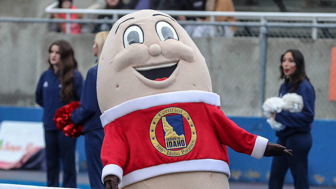 Famous Idaho Potato Bowl