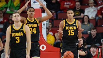 Dayton vs Davidson Prediction, Betting Odds, Lines & Spread ...